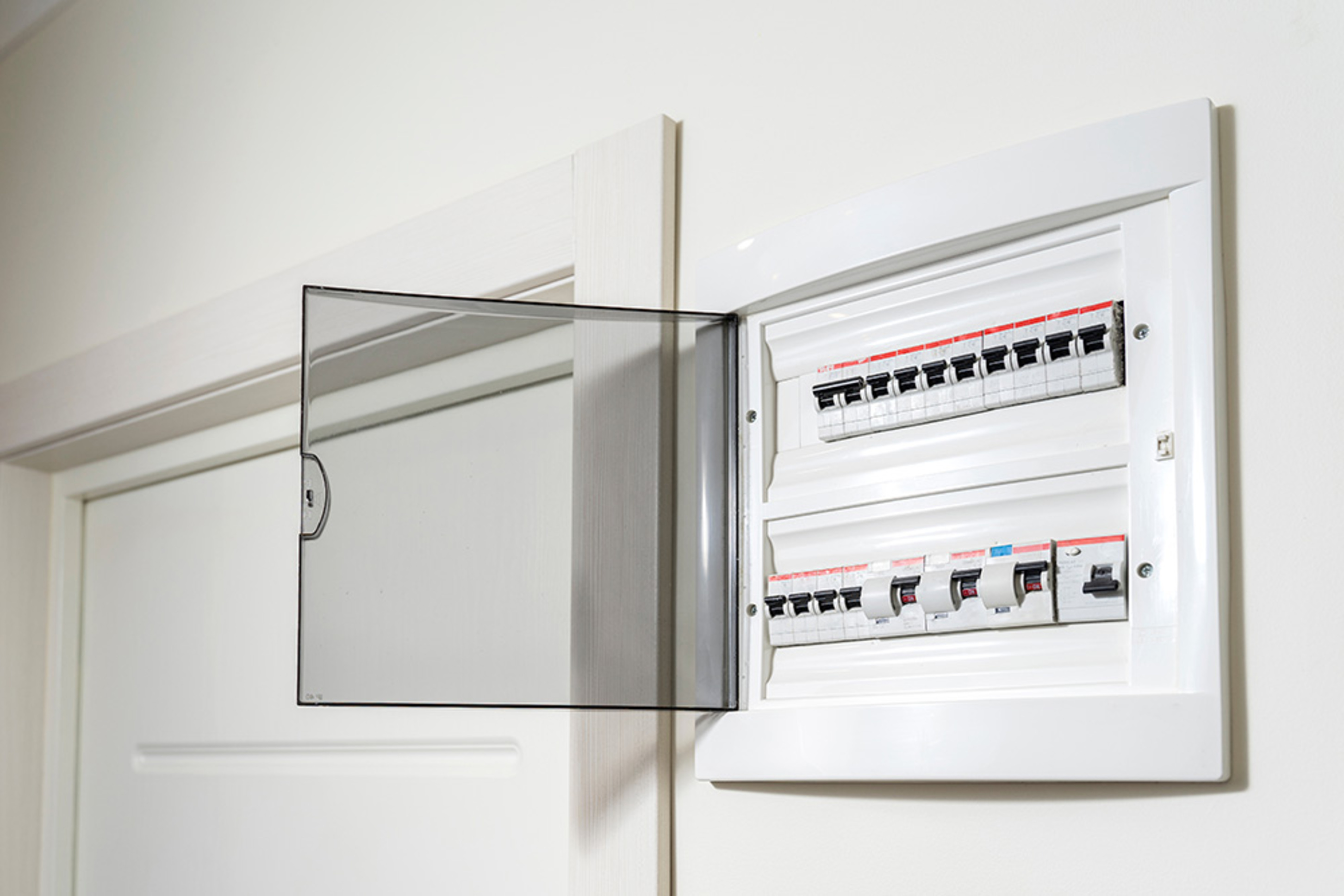 Über&shy;spannungs&shy;schutz bei Elektro Eddy in Gelnhausen