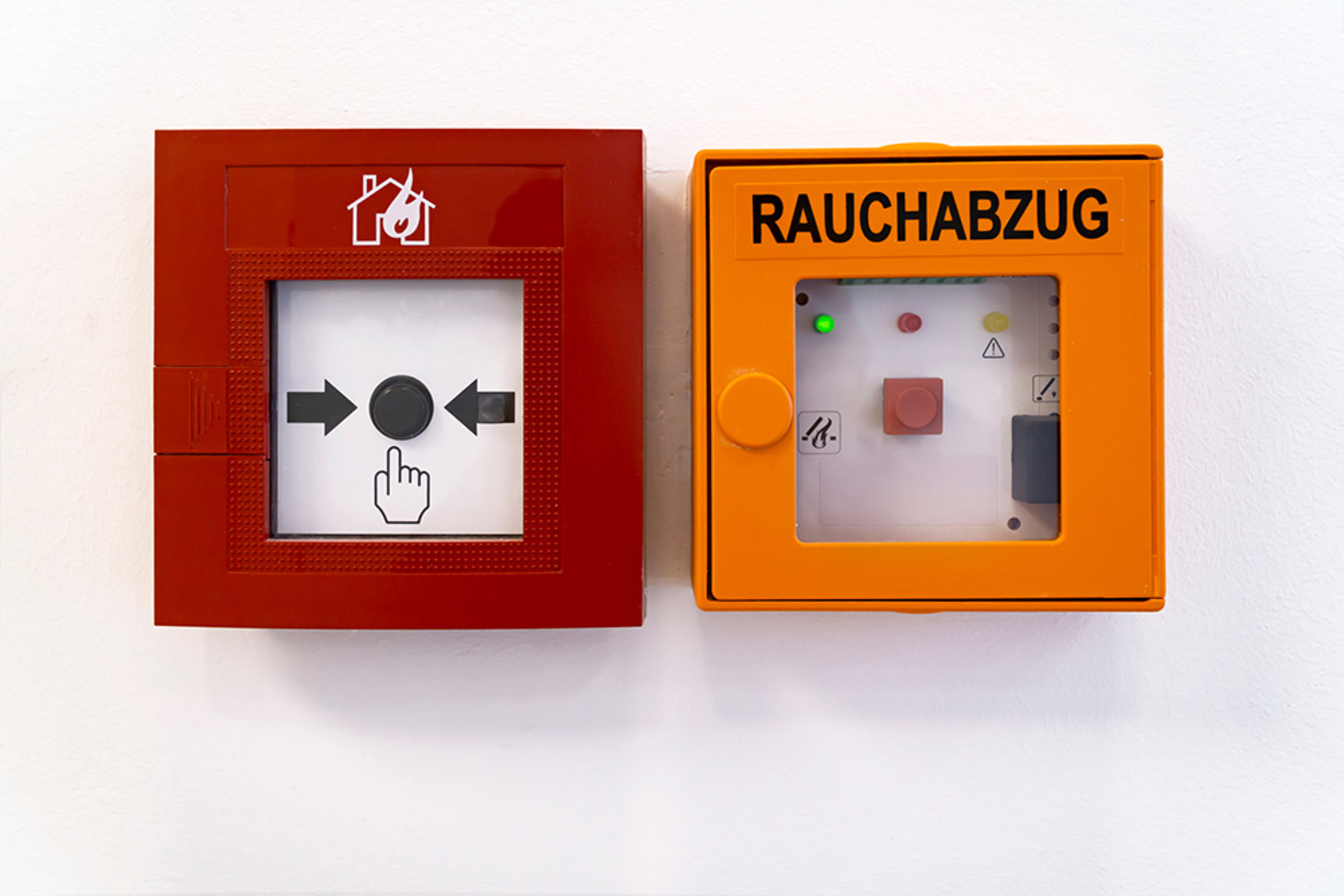 Rauchwärme&shy;abzug bei Elektro Eddy in Gelnhausen
